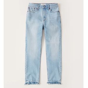 Abercrombie & Fitch High Rise Mom Jeans